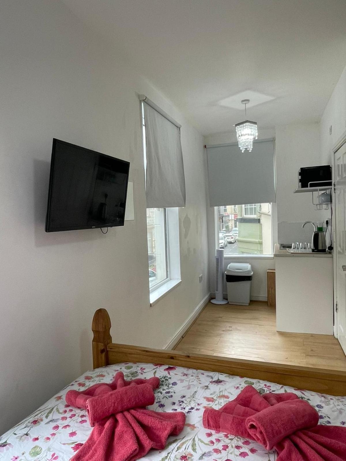 Affittacamere Ariana House Hotel-families And Couples Only *
