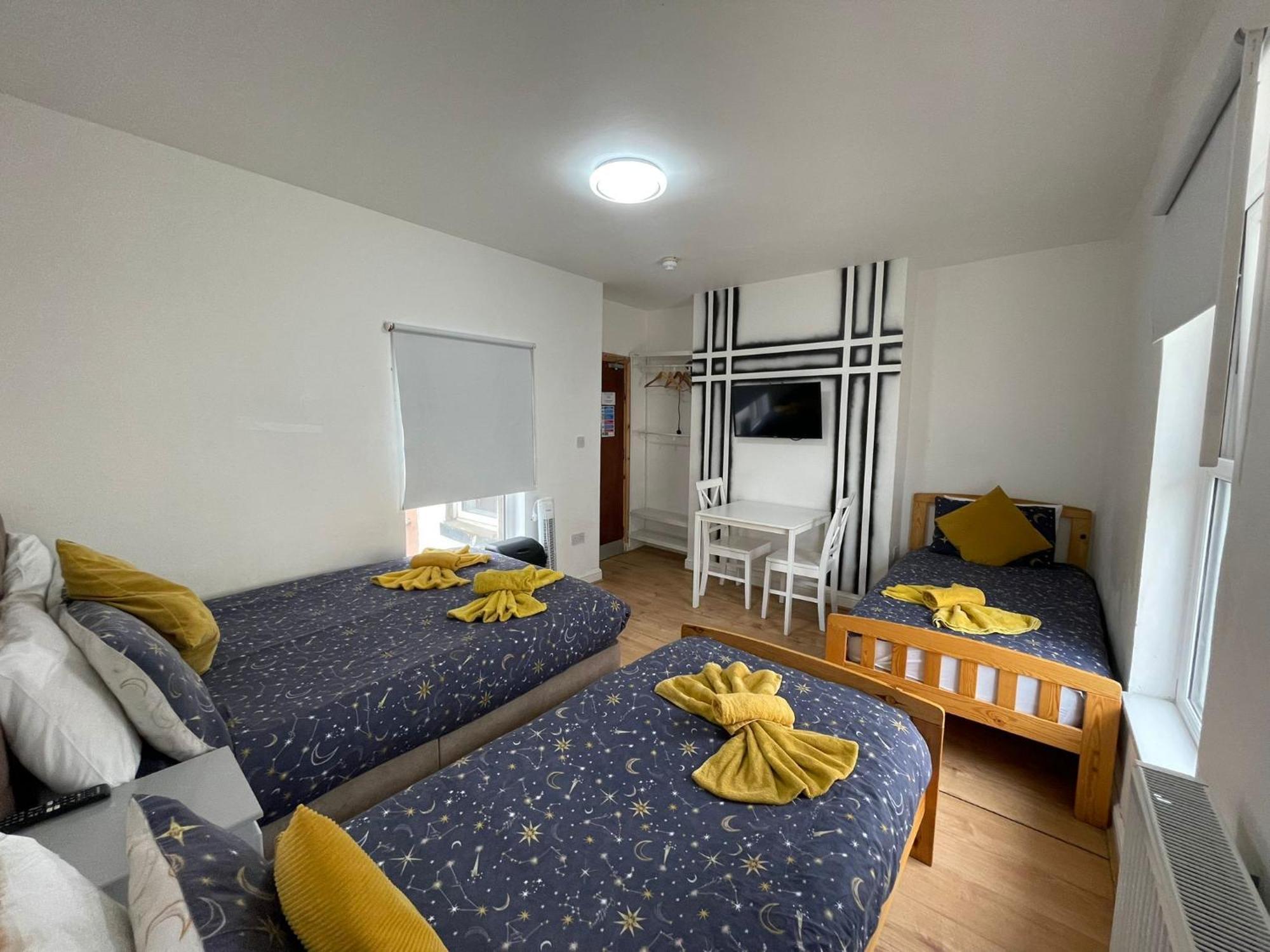 Ariana House Hotel-families And Couples Only Affittacamere