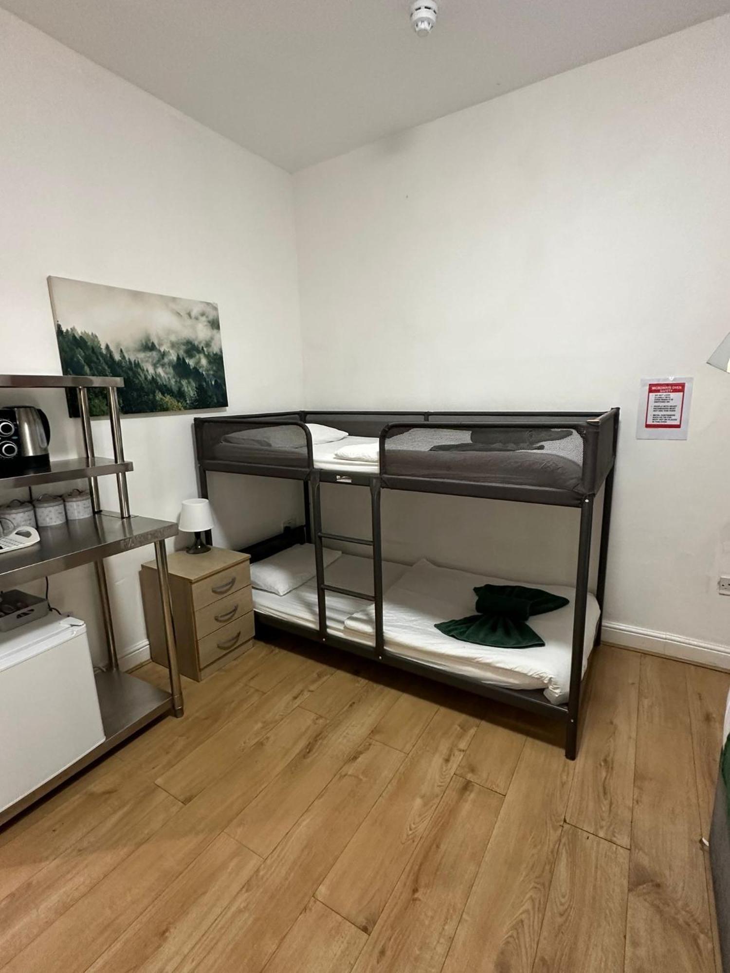 Ariana House Hotel-families And Couples Only Гостевой дом Блэкпул
